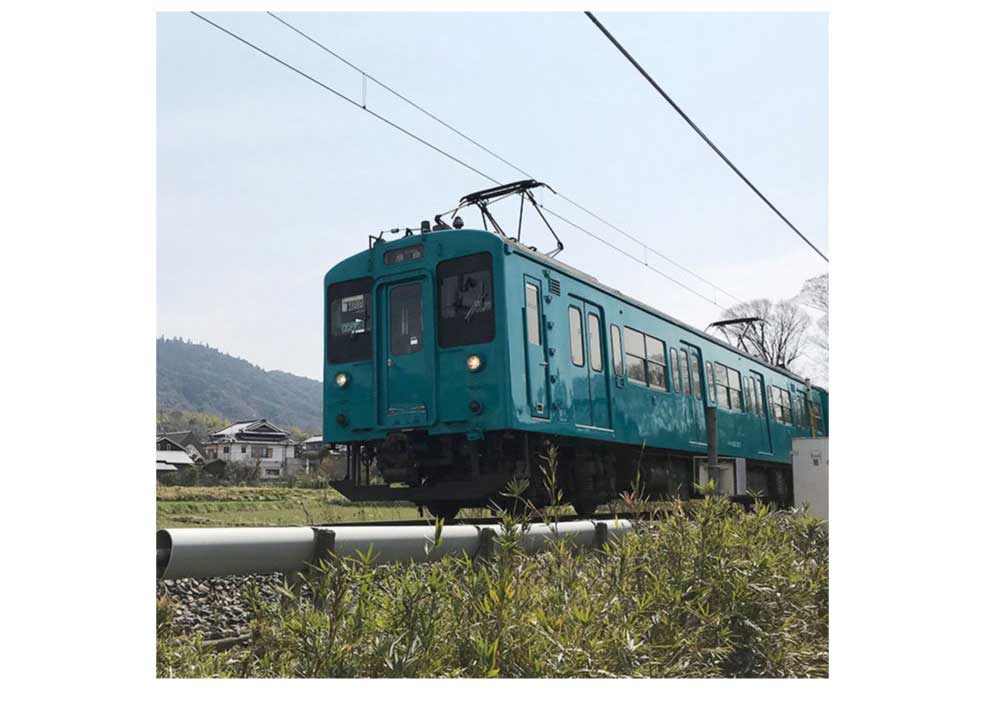 万葉まほろば線